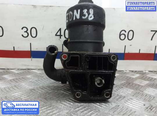Корпус масляного фильтра на Volkswagen Passat B7 (36)