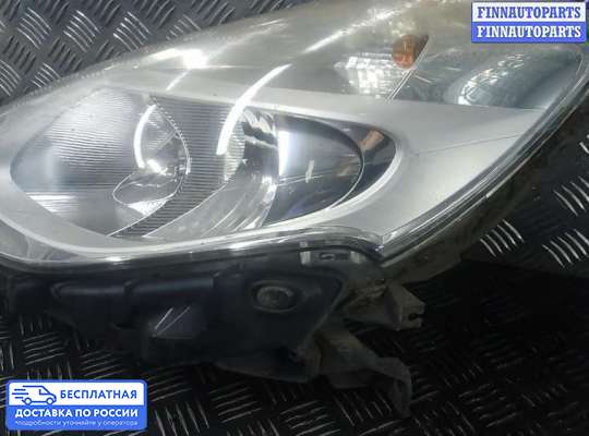 Фара передняя на Renault Clio III