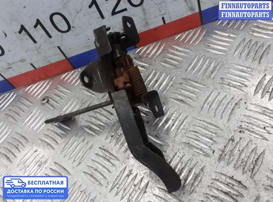 Замок капота на SsangYong Actyon II