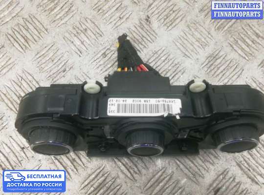 Блок управления печкой на Skoda Yeti (5L)