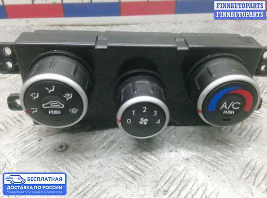 Блок управления печкой на Hyundai Tucson I (JM)