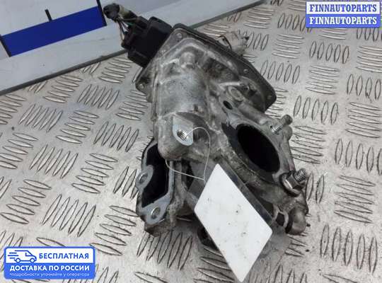 Заслонка дроссельная на Toyota Avensis III (T270)