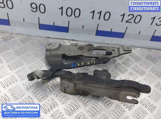 Петля капота на BMW 5 (F10/F11)