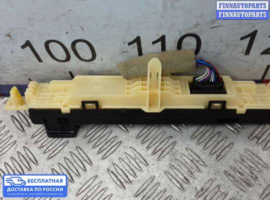 Кнопка аварийной остановки на Toyota RAV4 IV (CA40)