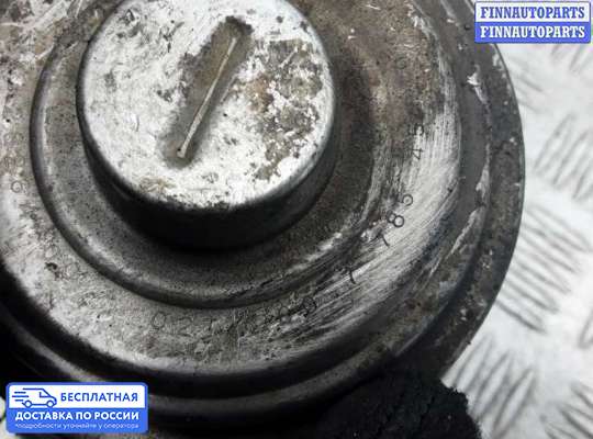 Клапан рециркуляции газов (EGR) на Range Rover III (LM, L322)