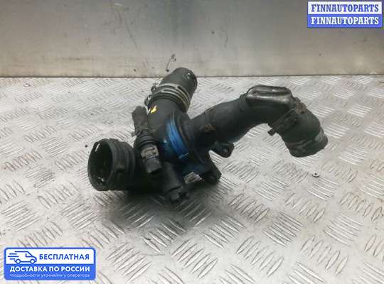 Корпус термостата на Mercedes-Benz C (W204)