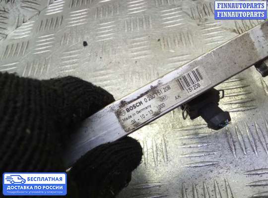 Рампа (рейка) топливная на Opel Astra H / Classic