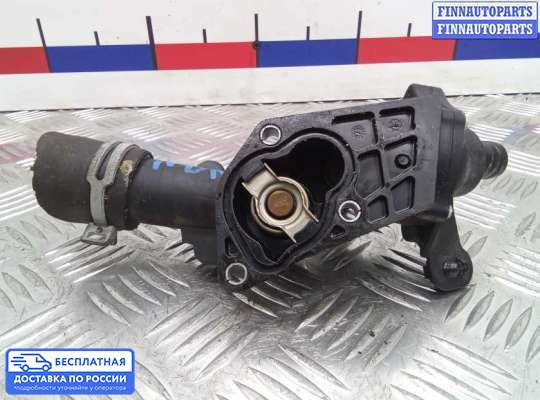 Корпус термостата на Renault Duster