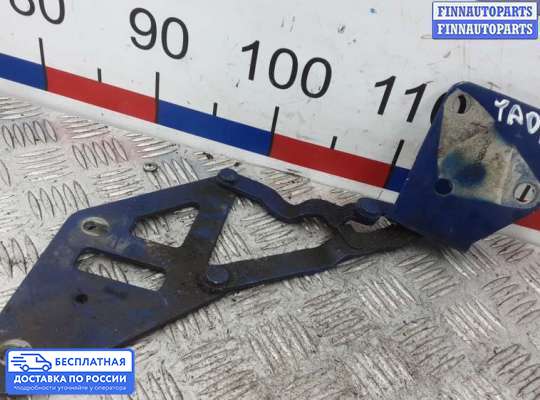 Петля капота на Volkswagen LT II (2D)