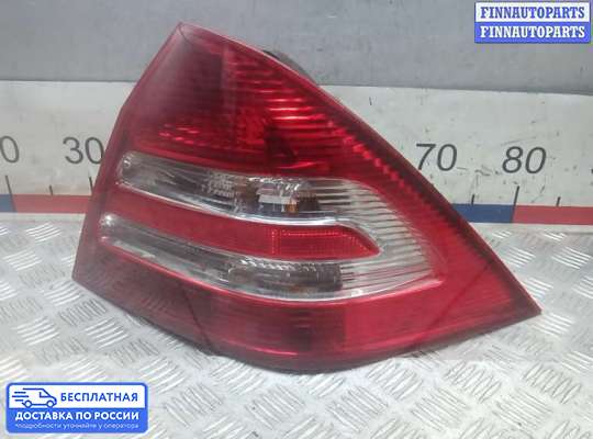 Фонарь задний на Mercedes-Benz C (W203)