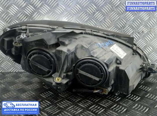 Фара передняя на Mercedes-Benz C (W204)