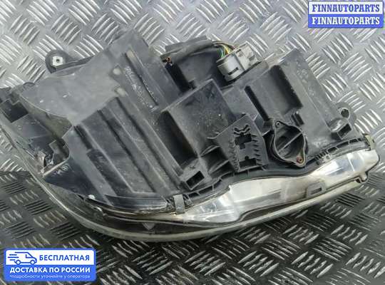 Фара передняя на Mercedes-Benz C (W204)