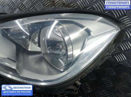 Фара передняя на Mercedes-Benz C (W204)