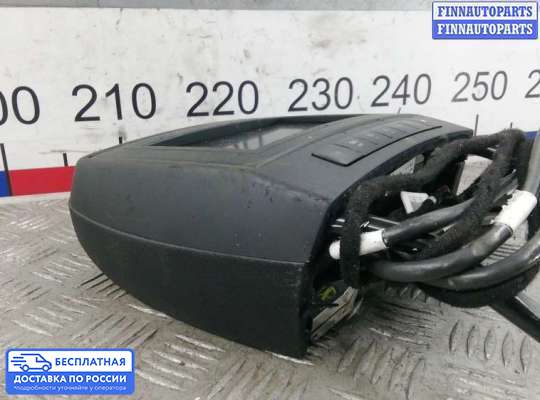 Дисплей бортового компьютера на Mercedes-Benz R (W251)