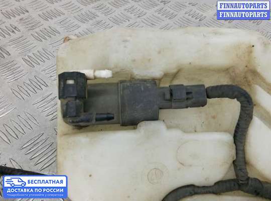 Бачок омывателя на Nissan Qashqai I (J10)