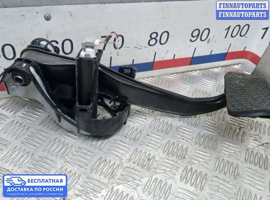 Педальный узел (педаль) на Mercedes-Benz GLK (X204)