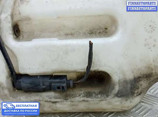 Бачок омывателя на Renault Scenic III