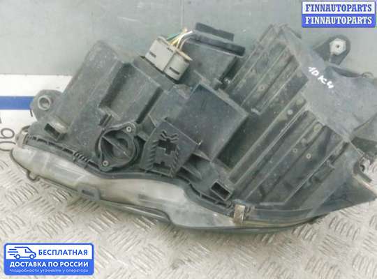 Фара передняя на Mercedes-Benz C (W204)