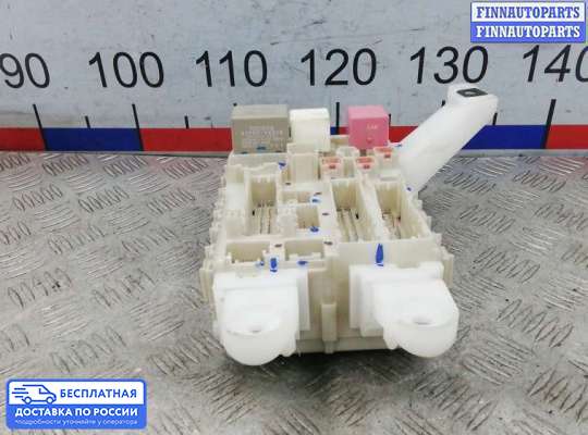 Блок предохранителей на Toyota Auris I (E150)