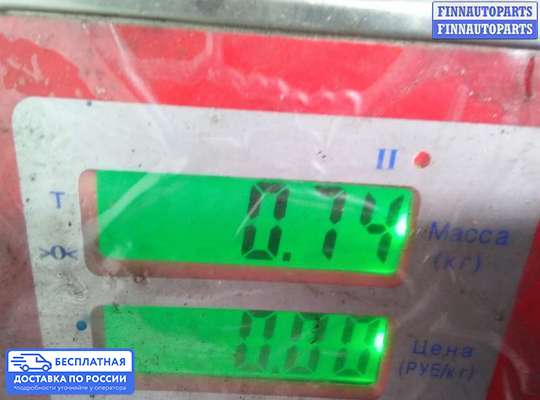 Крышка ДВС (декоративная) на Toyota RAV4 II (XA20)