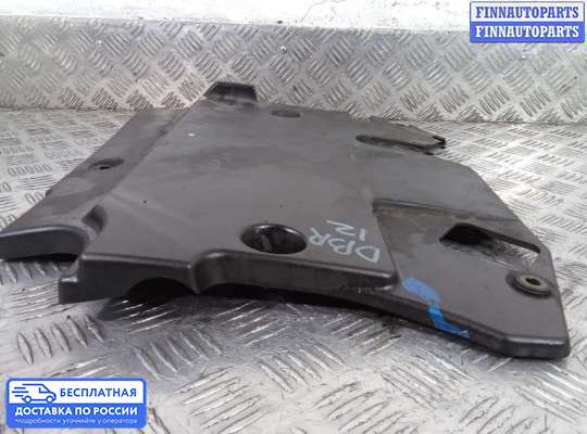 Крышка ДВС (декоративная) на Toyota RAV4 II (XA20)