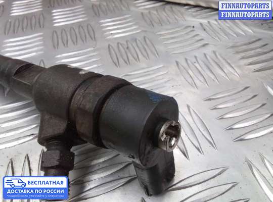 Форсунка топливная на Opel Astra J