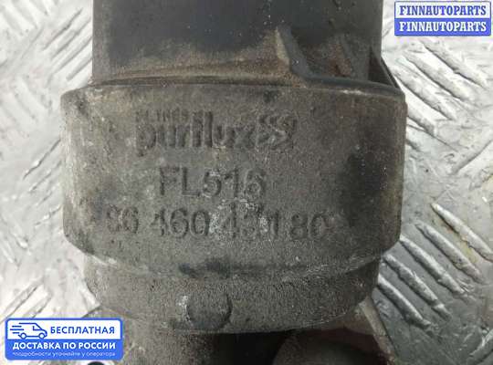 Корпус масляного фильтра на Peugeot 307