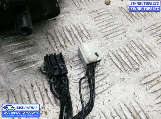 Зеркало боковое на Mercedes-Benz ML (W164)
