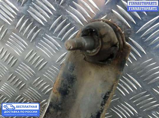 Рычаг подвески на Kia Venga