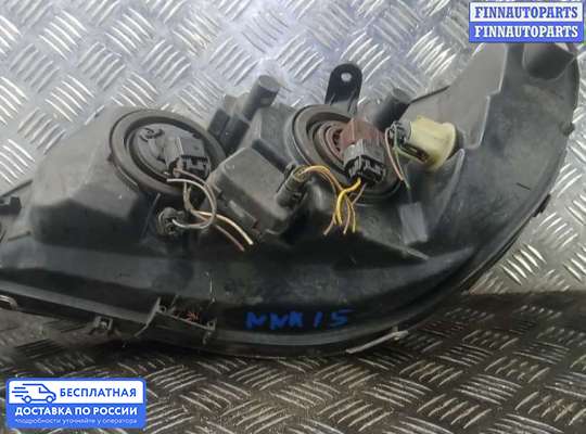 Фара передняя на Opel Zafira A