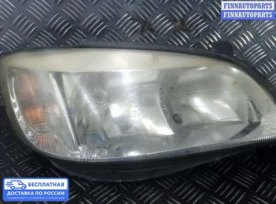 Фара передняя на Opel Zafira A