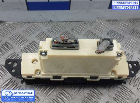 Блок управления печкой на Honda Accord VIII (CU)