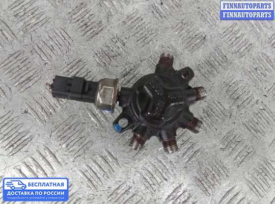 Рампа (рейка) топливная на Renault Fluence