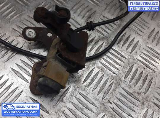 Датчик дорожного просвета на Mercedes-Benz C (W204)