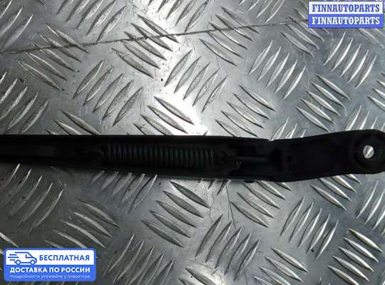 Поводок дворника на Opel Zafira B