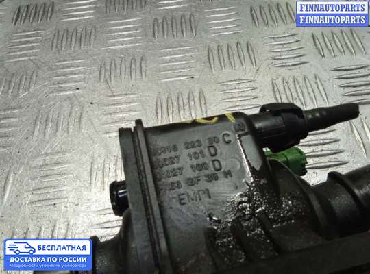 Корпус термостата на Ford Fusion (JU)