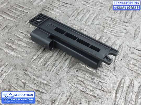Антенна на Range Rover III (LM, L322)