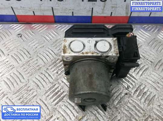 Блок ABS на Hyundai ix35 I / Tucson II (LM)