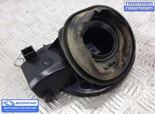 Лючок бензобака на Ford Kuga II