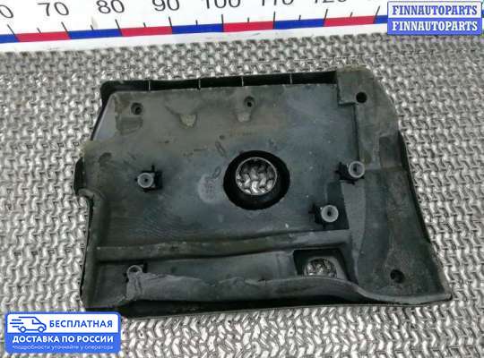 Крышка ДВС (декоративная) на Toyota RAV4 III (XA30)