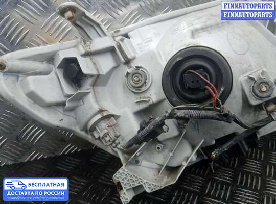 Фара передняя на Toyota Hilux VII | Fortuner I (AN10/AN20/AN30)