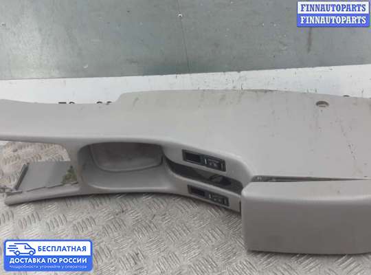 Подлокотник на Nissan Primera (P11)