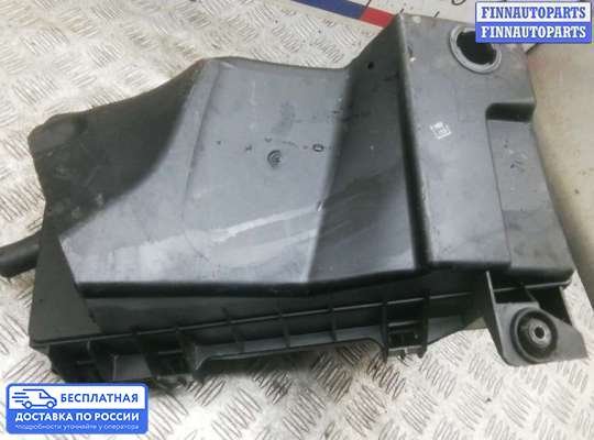 Корпус воздушного фильтра на Volkswagen Golf IV (1J)