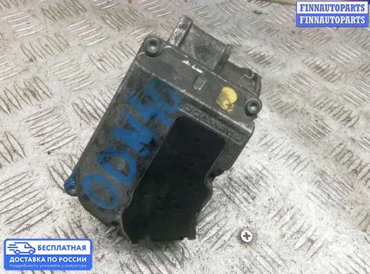 Заслонка дроссельная на Volkswagen Passat B6 (3C)