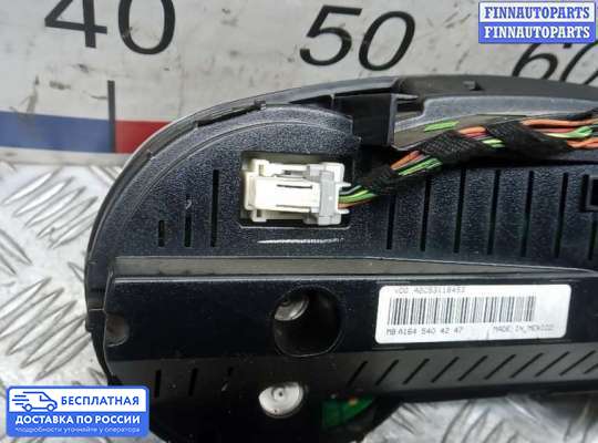 Щиток приборов на Mercedes-Benz ML (W164)
