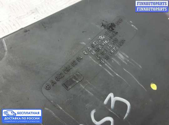 Корпус воздушного фильтра на Mercedes-Benz E (W211)