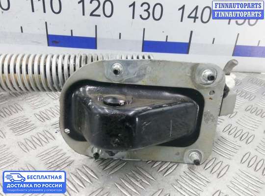 Петля крышки багажника на BMW 5 (F10/F11)