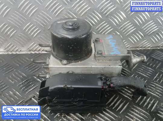 Блок ABS на Mercedes-Benz C (W203)