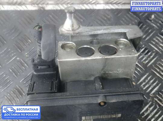 Блок ABS на Mercedes-Benz C (W203)