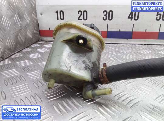 Бачок гидроусилителя на Ford Mondeo III